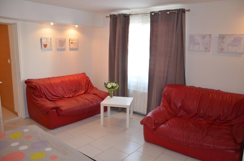 Jardin De Marceau Bed and Breakfast Blasimon Kamer foto